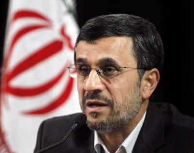 احمدی‌نژاد: برخی برای بازی‌های انتخاباتی پشت ولایت فقیه مخفی می‌شوند