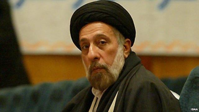 هادی خامنه‌ای: کروبی٬ موسوی و رهنورد مورد بی‌مهری قرار گرفته‌اند