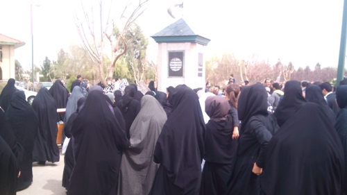 مراسم تشییع و تدفین آقای حایری (ارشادعلی) تحت تدابیر شدید امنیتی در بهشت زهرا تهران برگزار شد‎