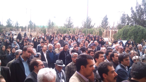مراسم تشییع و تدفین آقای حایری (ارشادعلی) تحت تدابیر شدید امنیتی در بهشت زهرا تهران برگزار شد‎