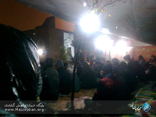 ۵ سال مقاومت دراویش اصفهان؛ برگزاری مجلس درویشی زیر باران شدید